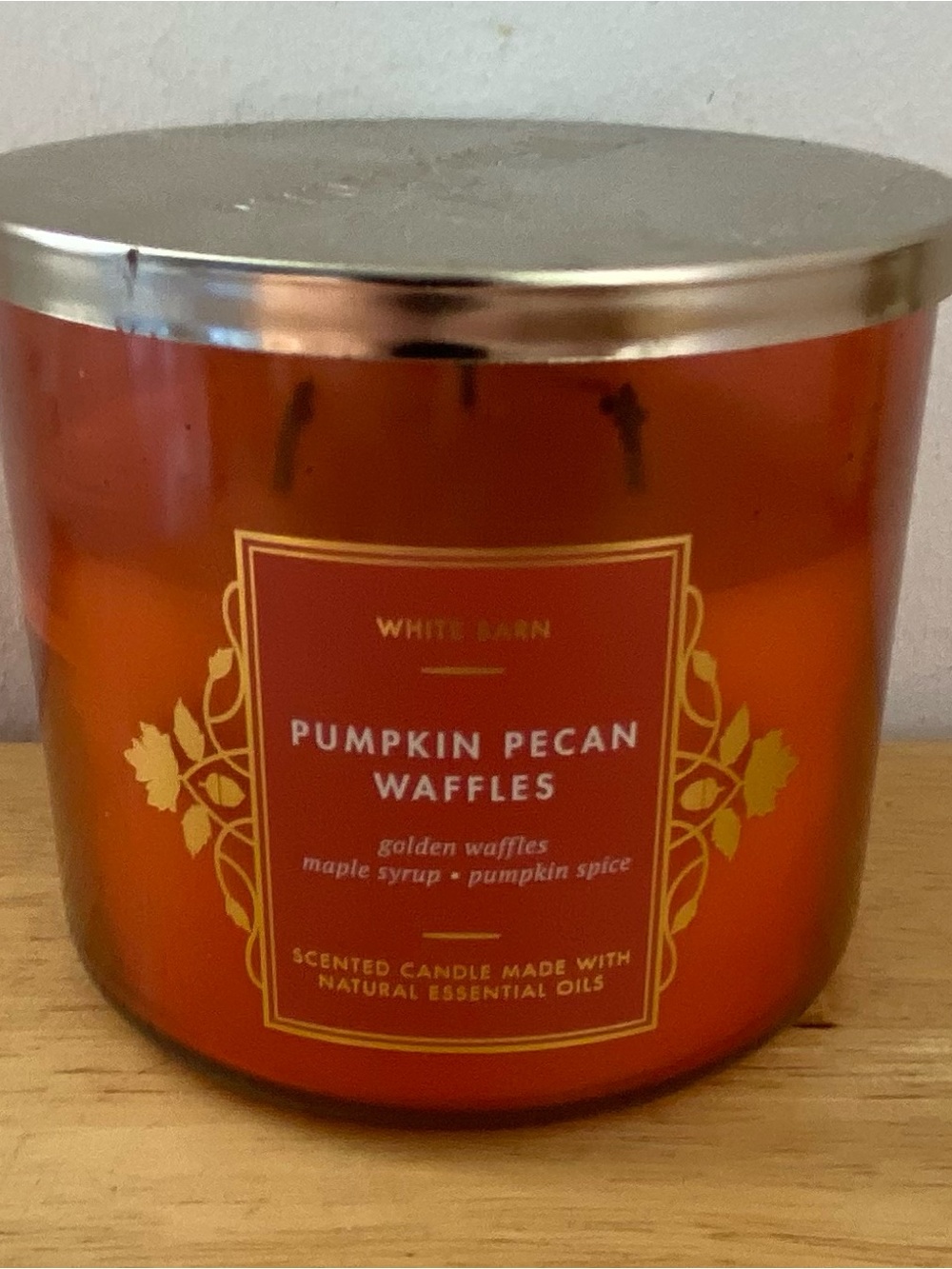 White Barn Pumpkin Pecan Waffles candle 14.5oz